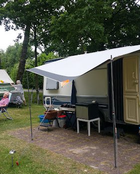 Camping De Elzenhof